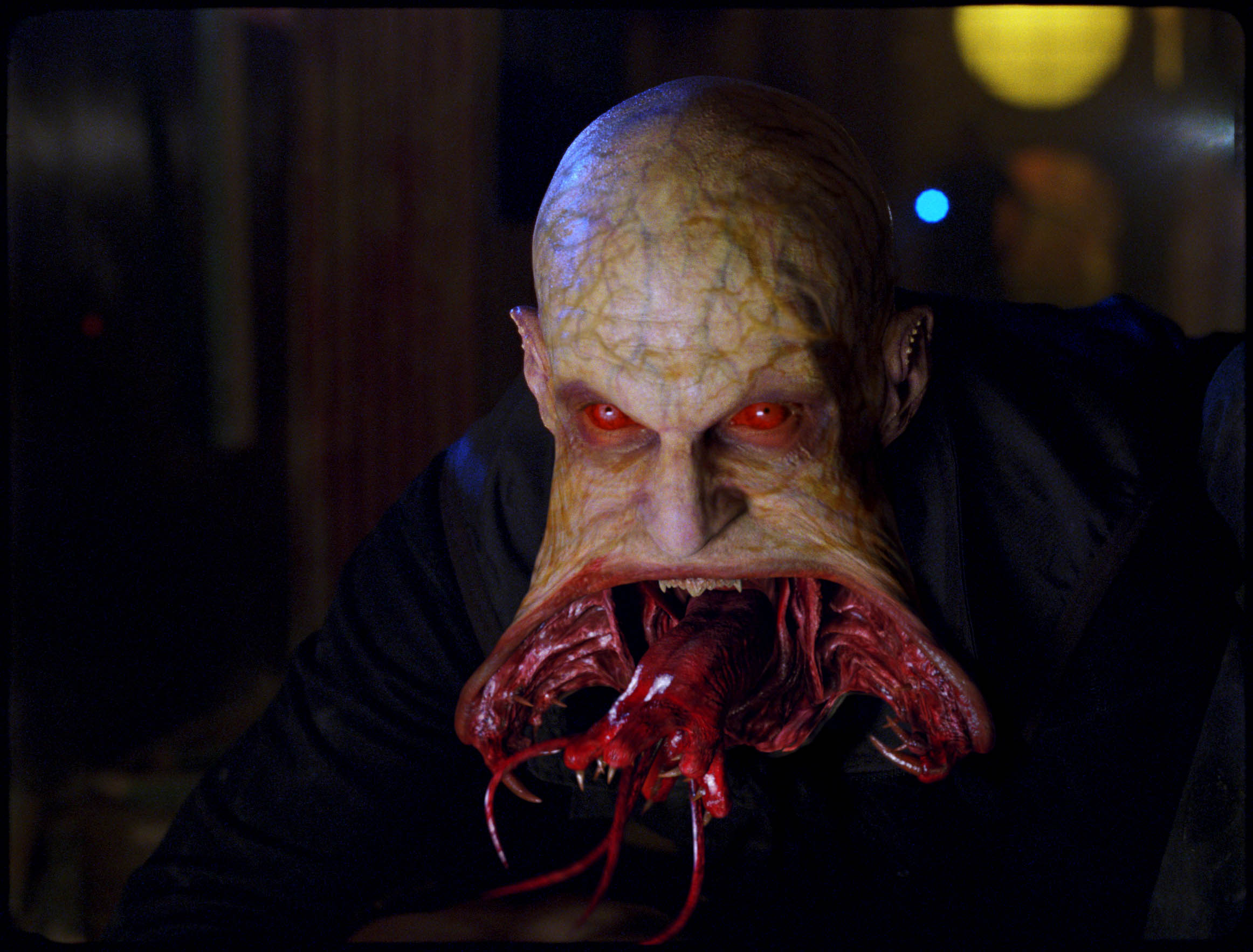 Why Blade II is One of the Most Underrated Superhero Movies 1 The Next Level Super-Vampires Are Blade’s New Targets